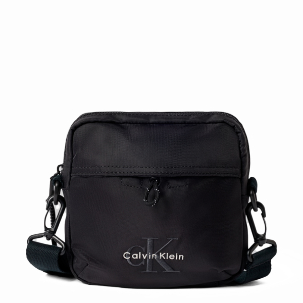Calvin Klein SAC BANDOULIRE CARR AUDACIEUX - U Noir- Ref 63 €